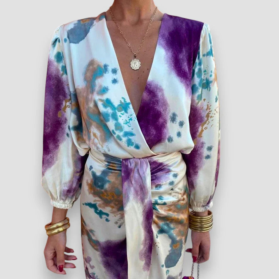 Larissa | Stylish V-Neckline Dress