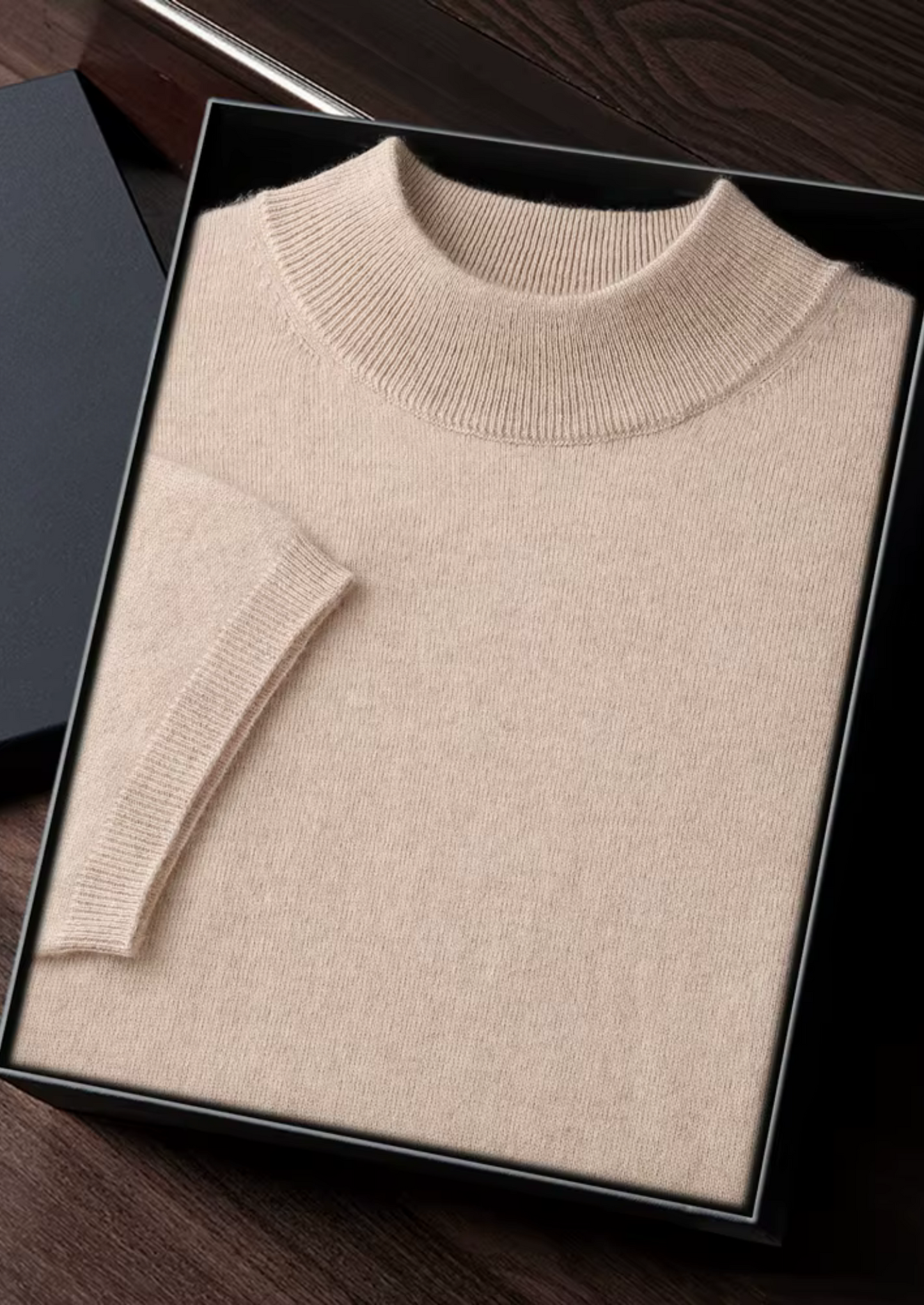 100% CASHMERE MOCK NECK T-SHIRT