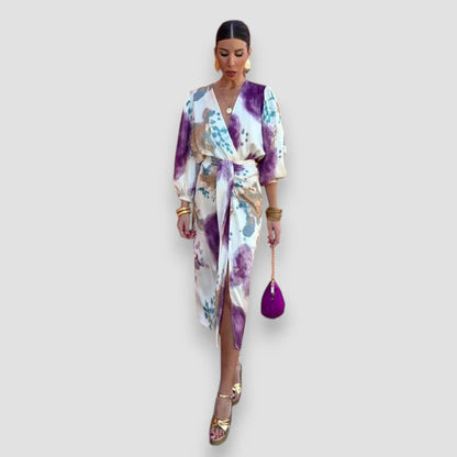 Larissa | Stylish V-Neckline Dress