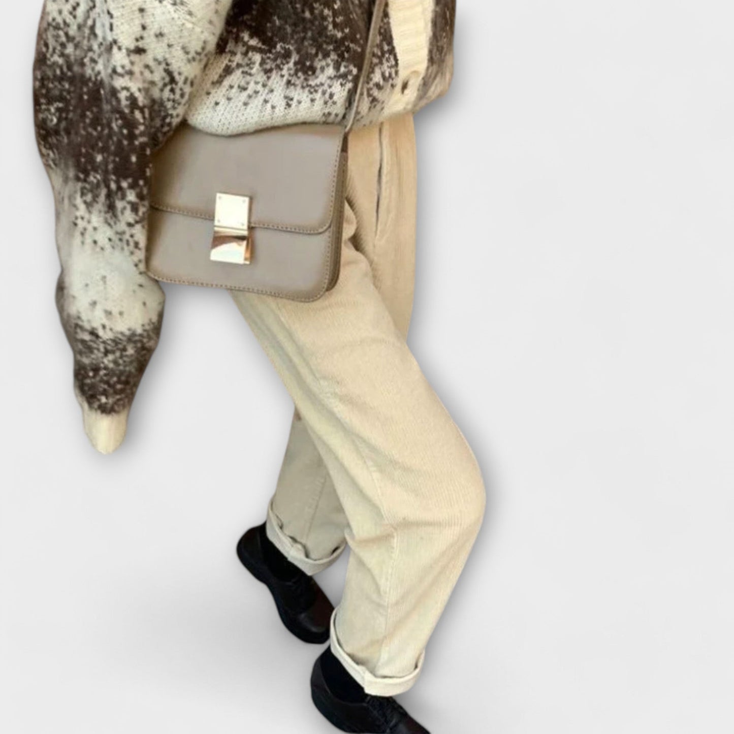 Malia - Loose Casual Pants in Corduroy