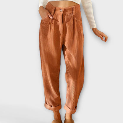 Jana – Modern Velvet Pants