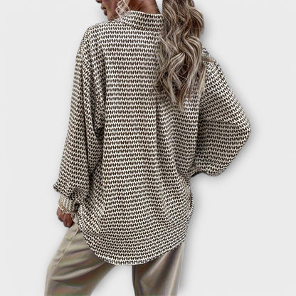 Ashley – Vintage Long-Sleeved Blouse