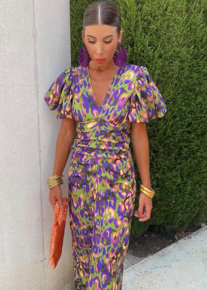 Rhea™ | Luxe Puff-Sleeve V-Neck Rich Dress